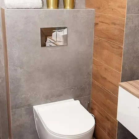 Vip Number 7 Апартаменти